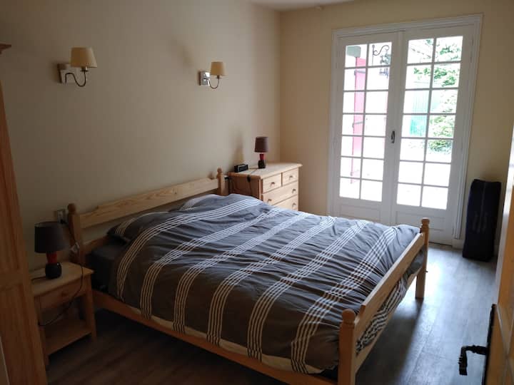 Chumba cha kulala cha kisasa