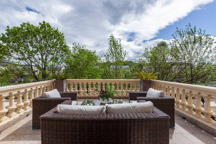 PRIM HOME SS Luxury Property in the Heart of SS gallery image 3