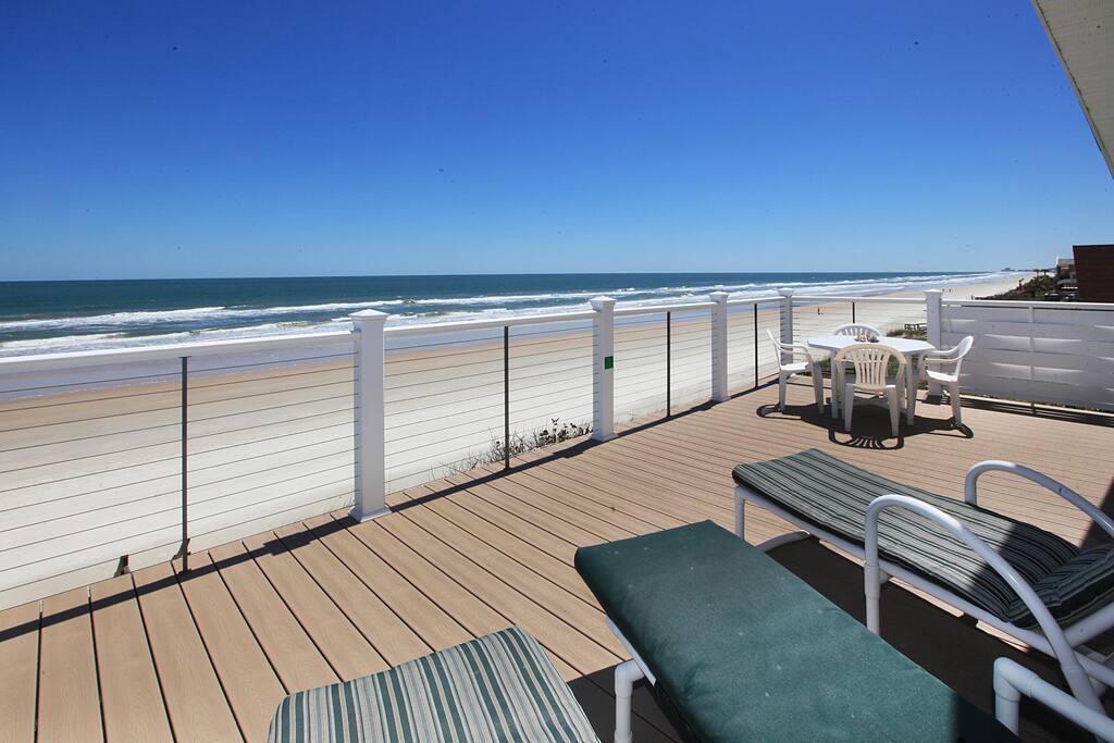 Relax on the 1st Deck