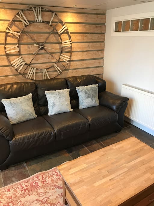 Lounge area