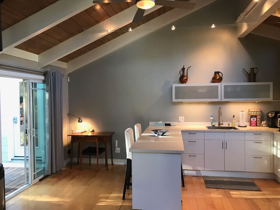 Enjoy morning and afternoon sunlight and the 16' ceilings in the great room.