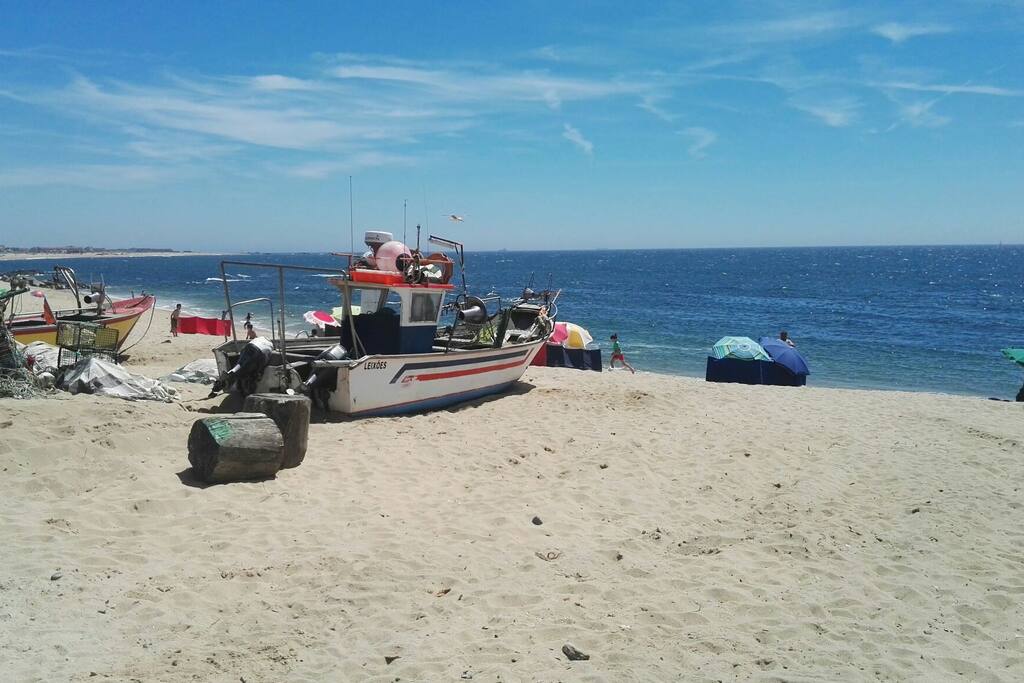 Praia dos pescadores Angeiras