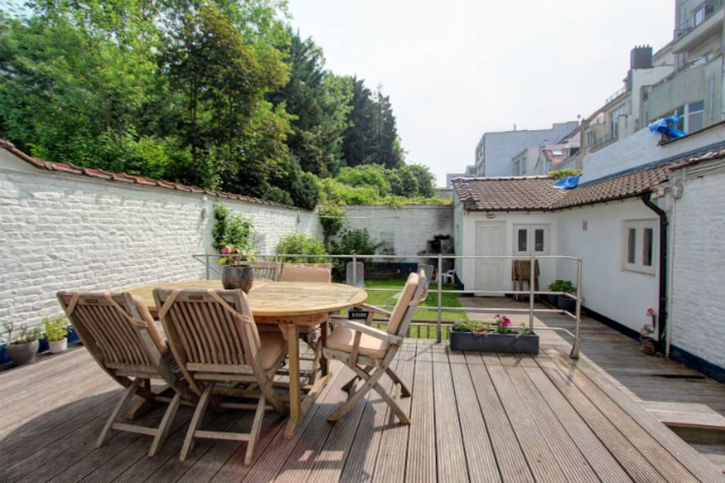Le jardin et la terrasse