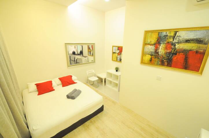 CityCtrPrivateFamilyRoom/Orchard