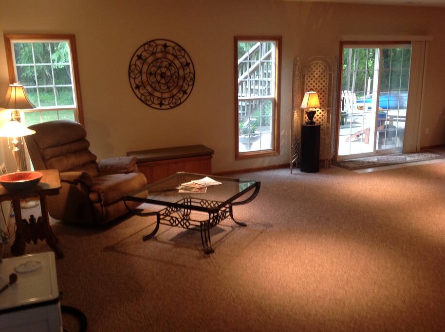 Downstairs 1200 sq ft