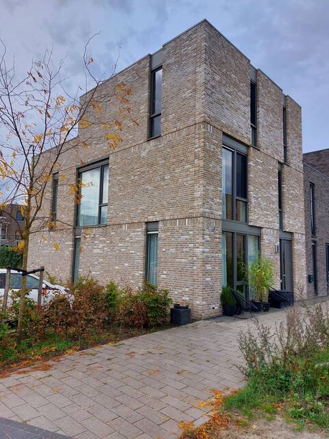 Ideal home for families with children.