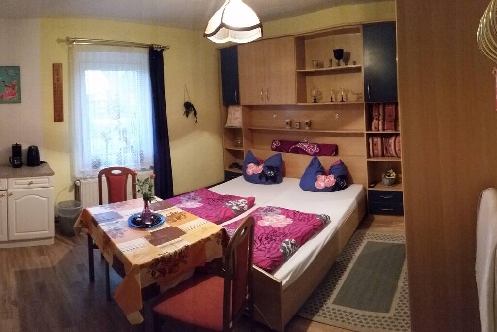 Doppelbettzimmer 2