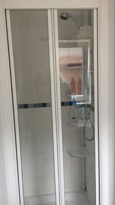 Ensuite Shower