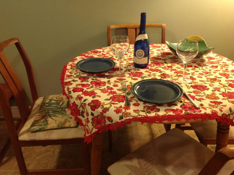 Dining in made easy.