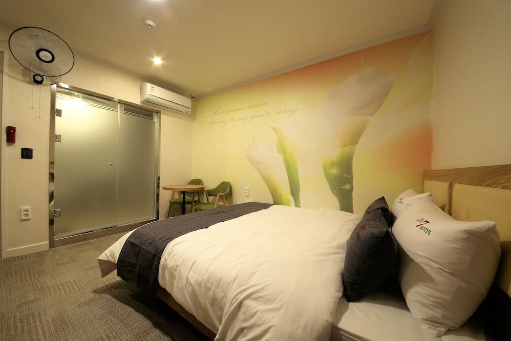 Standard Room1