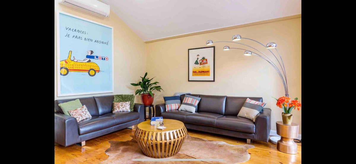 Top performing Airbnb: Period Cottage in St Kilda in St Kilda