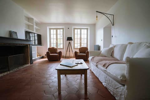 Cozy house between river & Fontainebleau forest