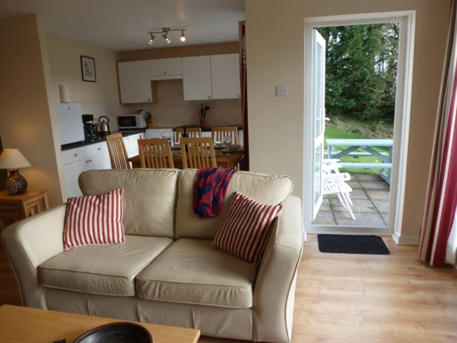 Kitchen/diner off the lounge, dishwasher, oven, hob, fridge, freezer, washing machine, coffee maker and all you need for self-catering.