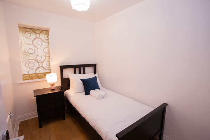 Relaxed Comfortable Single Room in quiet location