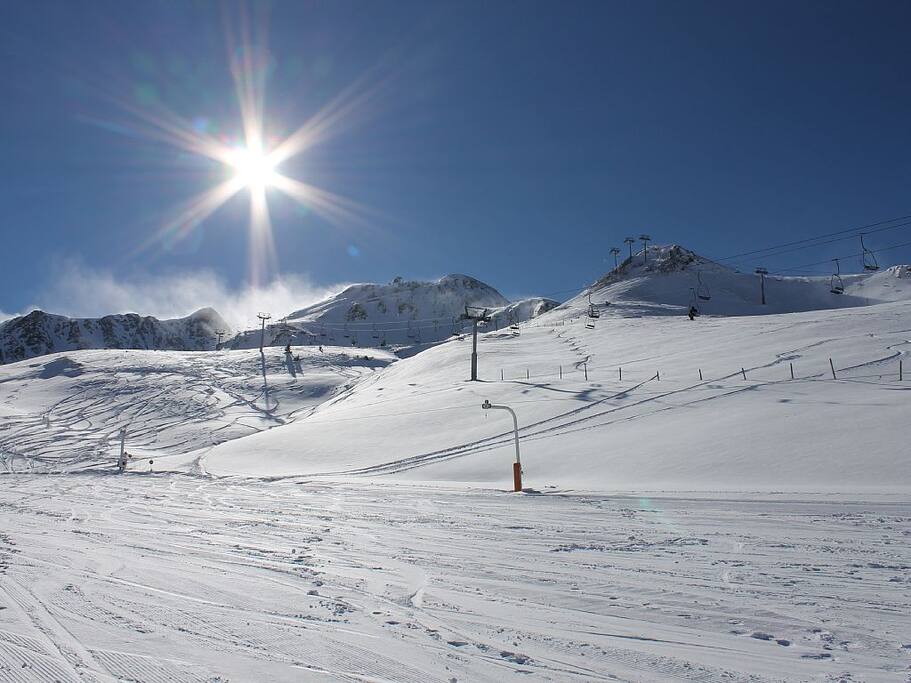 Pistes de ski du Pas De La Case.