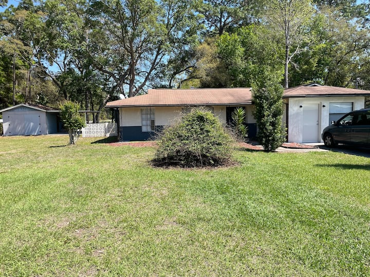 Tomahawk Lake Holiday Rentals & Homes Florida, United States Airbnb