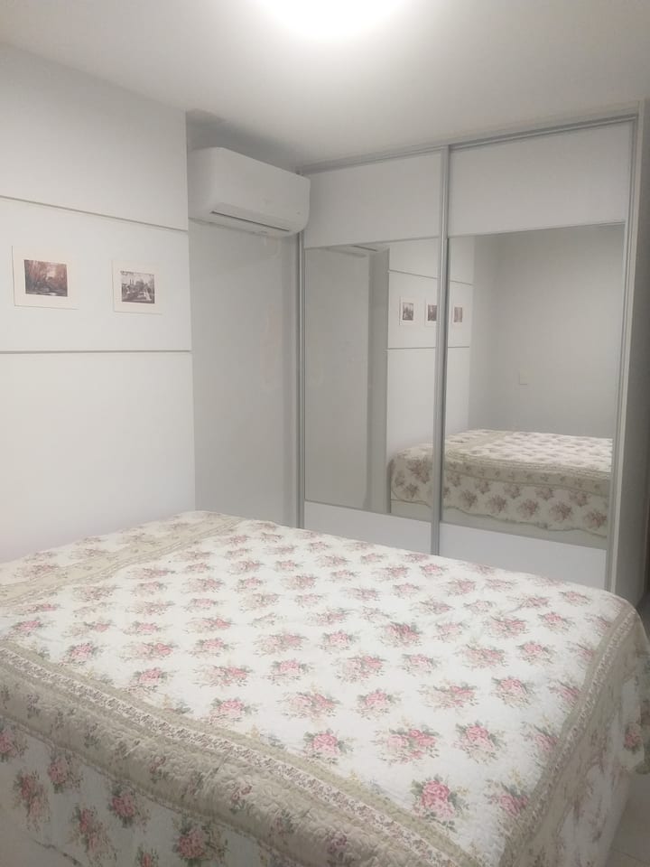 Soba s iznimno udobnim krevetom i novom klimom. 