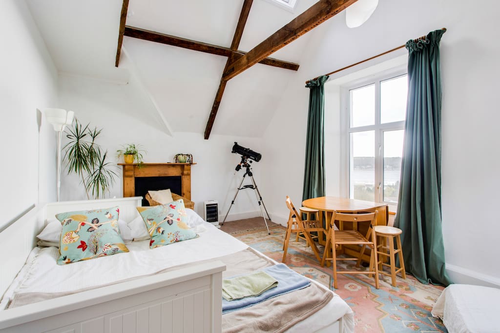 Lookout sitting room.