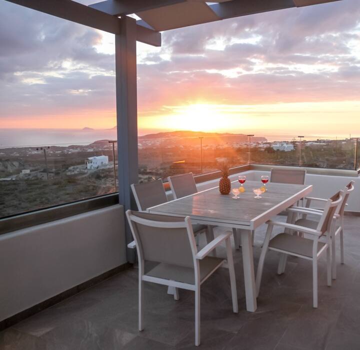 Luxe Villa Urania-Swimming Pool, Sunset & Elevator