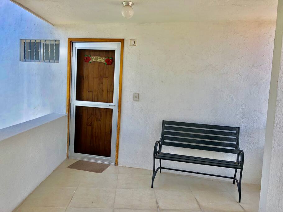 Piso de entrada al departamento.