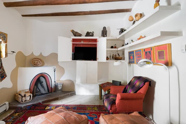 Canyon Road Hacienda In Heart Of Santa Fe - Santa Fe