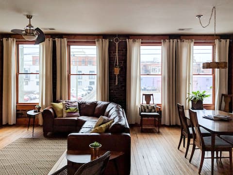 Best condo downtown on Southside