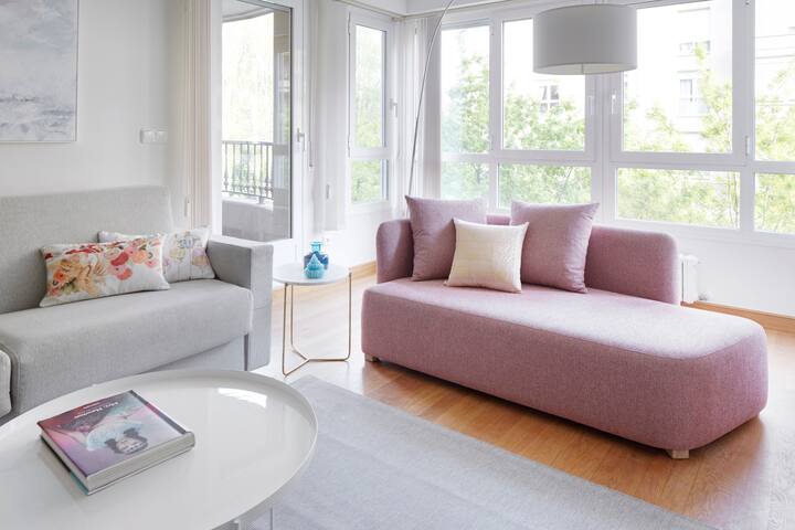 Playa de Ondarreta 2 by FeelFree Rentals gallery image 4