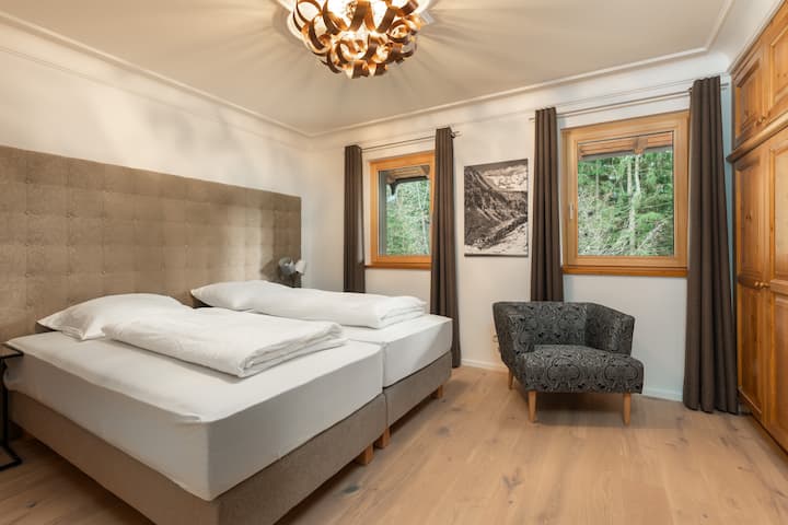 საძინებელი 4