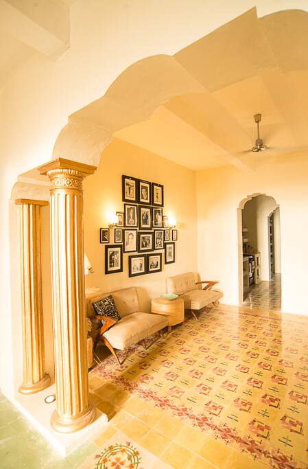 Lounge 1: looking towards kitchen