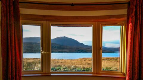 Blackhouse Bothies - Driftwood Bothy