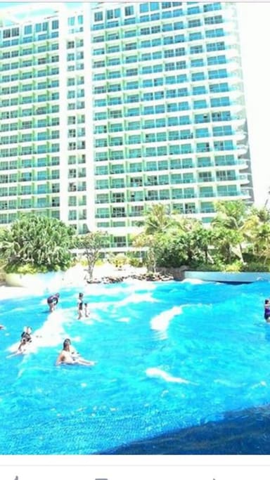 wave pool