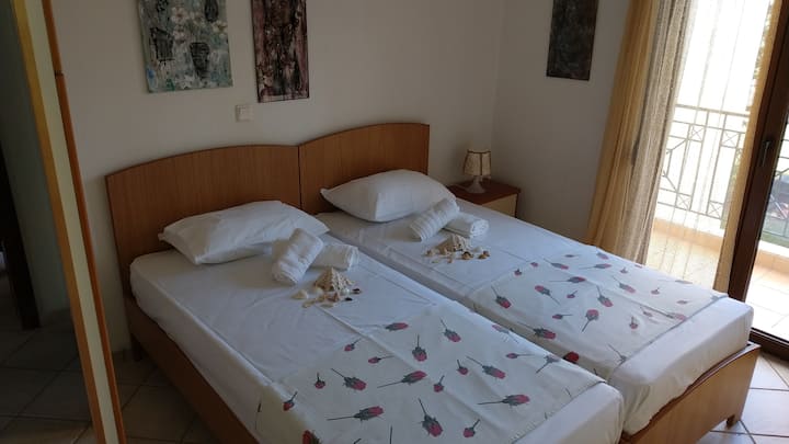 Dormitorio 1, con camas individuales.