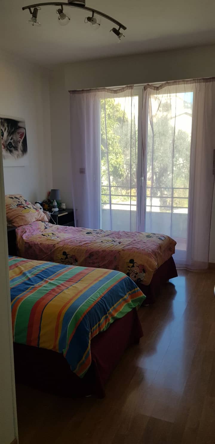 Dhomë gjumi 1