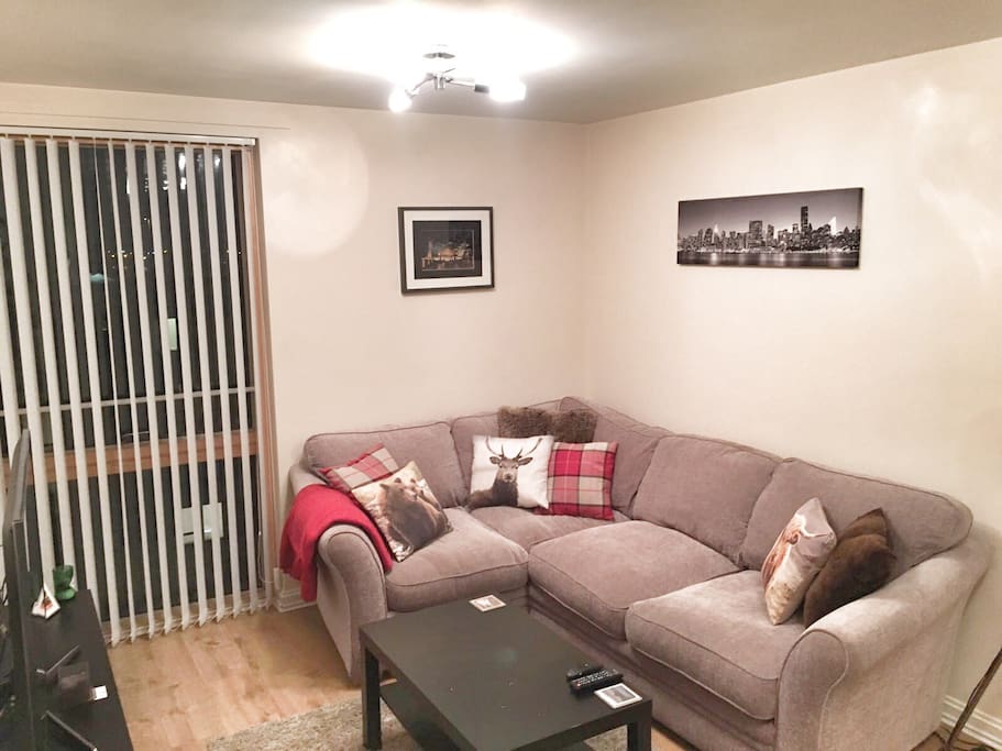 Corner suite sofa