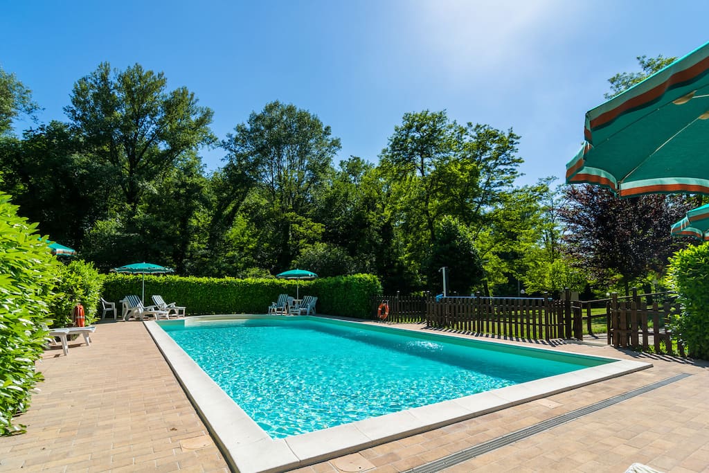 Holiday Home Swimming Pool