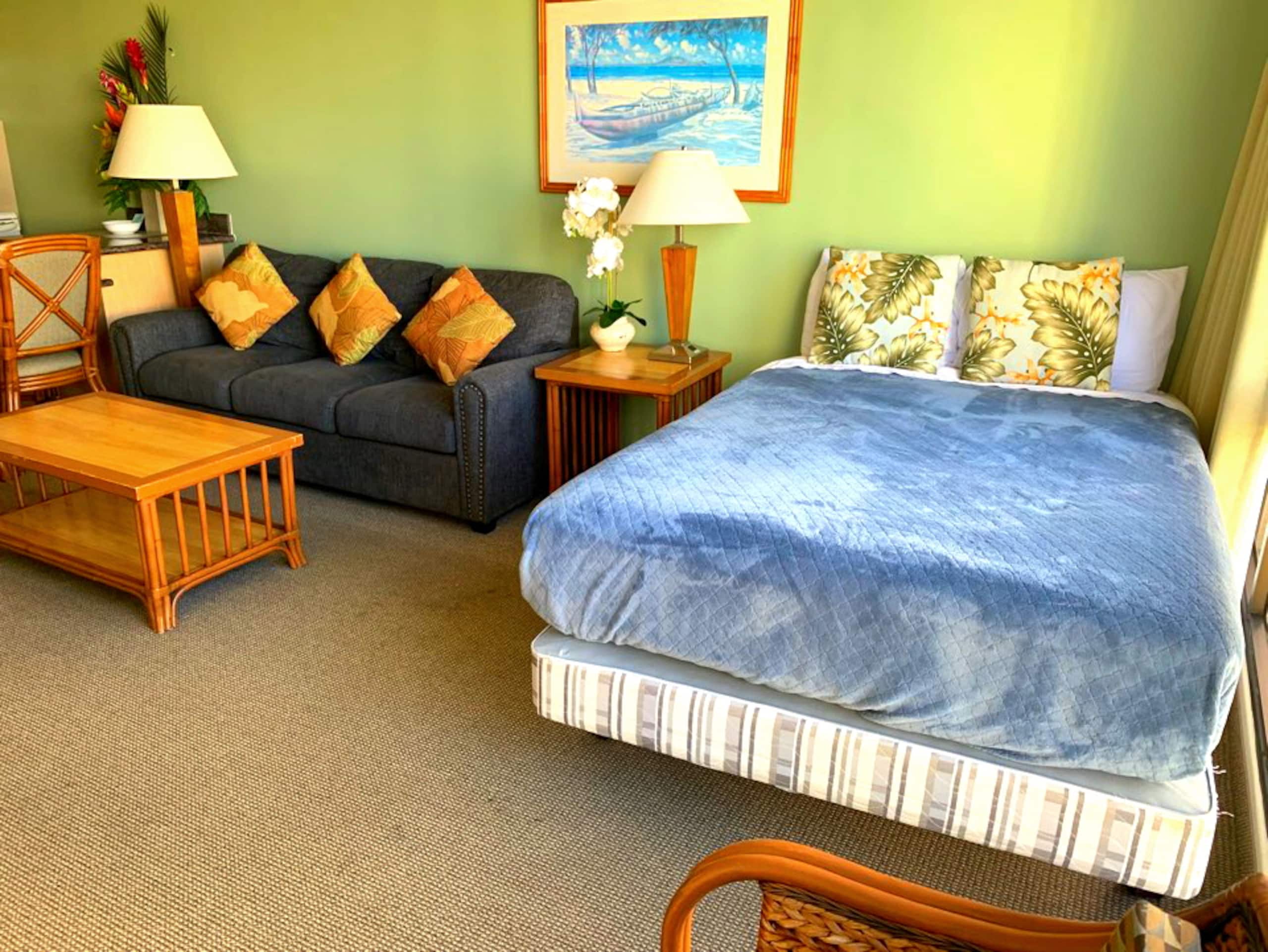 Condo in Honolulu · ★4.53 · 1 bedroom · 3 beds · 1 shared bath - Image 17