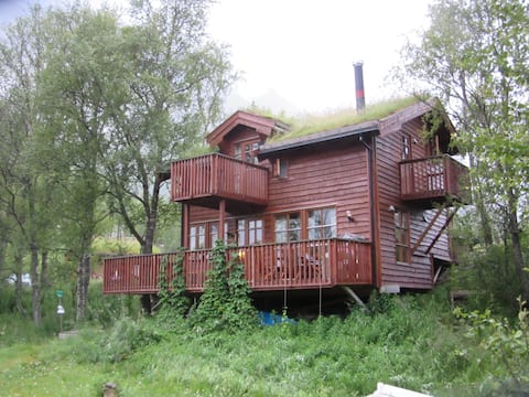 Cabin in scenic surroundings