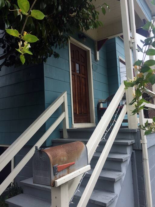 Front porch entrance