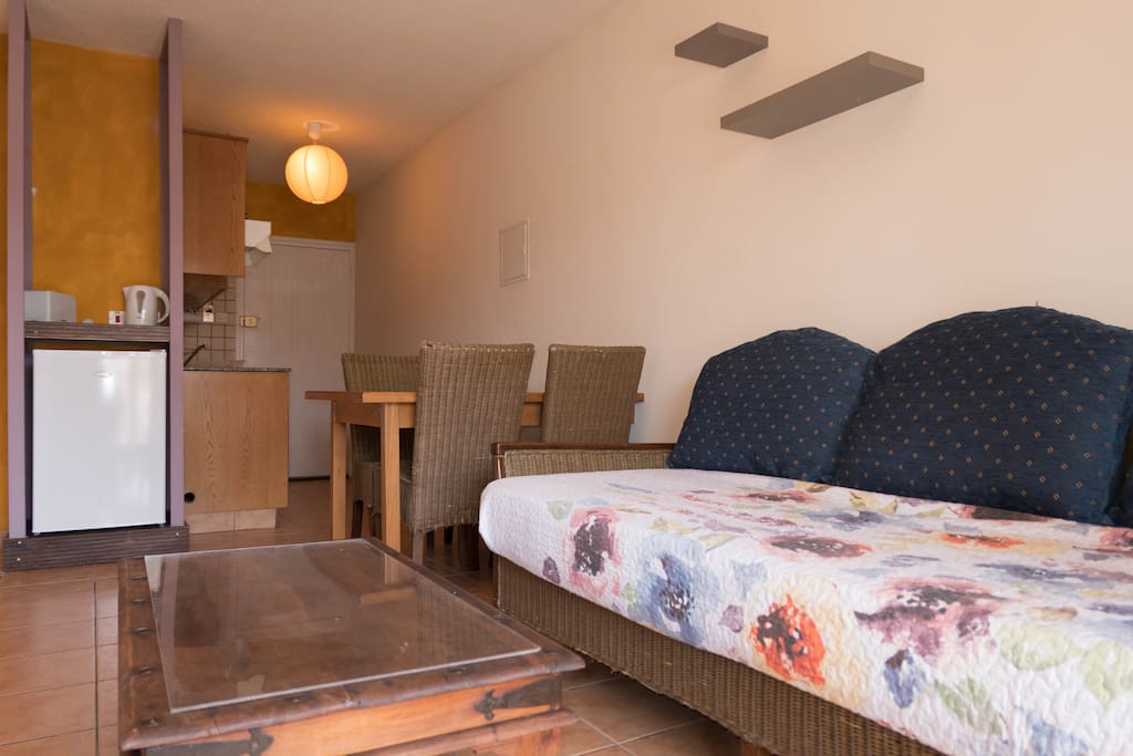 Living Room/Kitchen