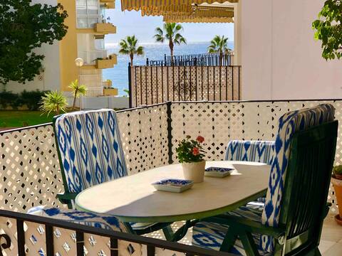 Marbella beachfront, center and parking.