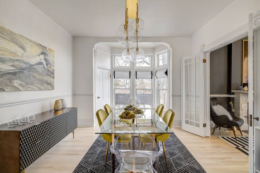 2nd dinning room area
