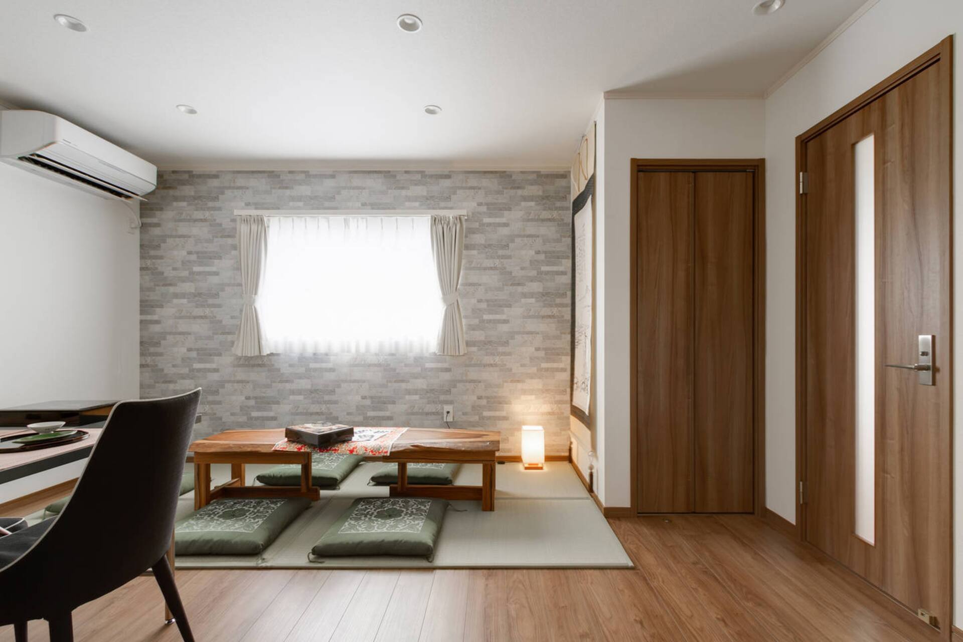 Modern house with tatami space 54㎡,Carparking,Wifi