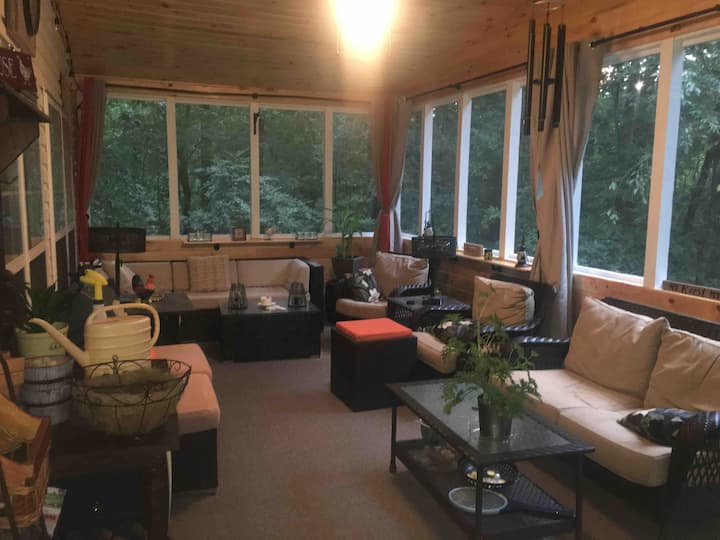 Quiet North Ga ~ Two Bedroom - Buford, GA