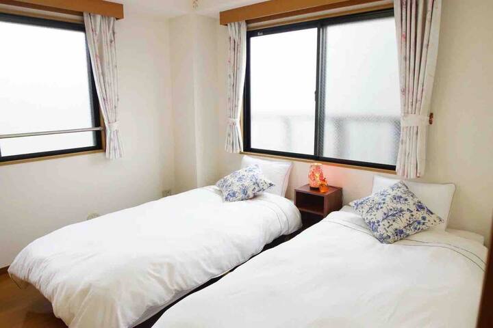 錦糸町站&押上站 两线步行圈 徒步天空树 有电梯 楼下便利店 洗衣机/厨房/空调/6人可 gallery image 5