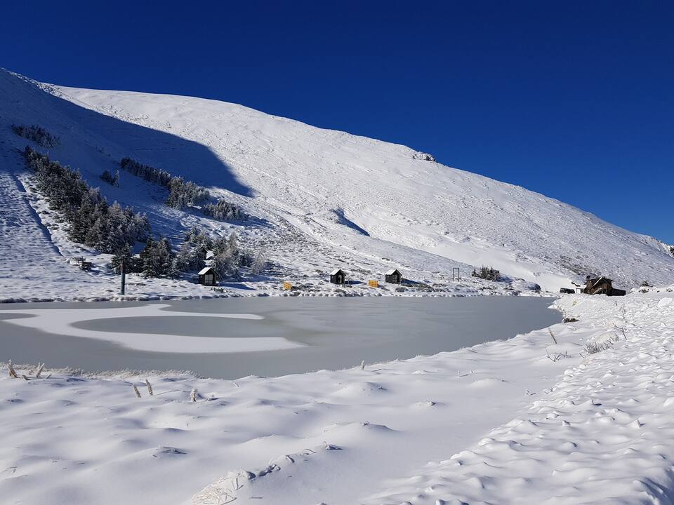 Terako Hut, Lake Stella, Mount Lyford, Canterbury, New Zealand, photo 4 of 10