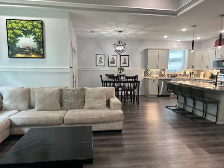 Hipp House - Ocean Isle Beach, NC