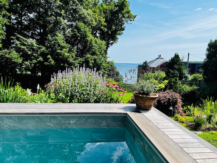 Ocean View Retreat with Heated Pool / Hot Tub