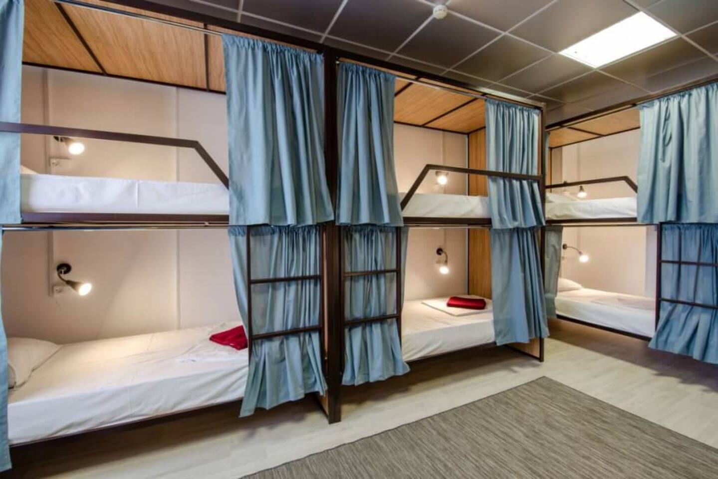 Хостить это. Хостить это. Хостить это. Архитектура реакт приложения. Хостить это.