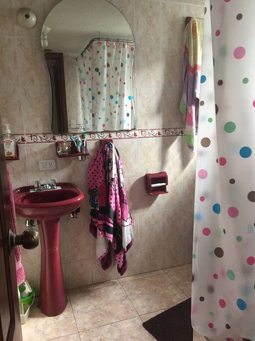 Baño del huésped