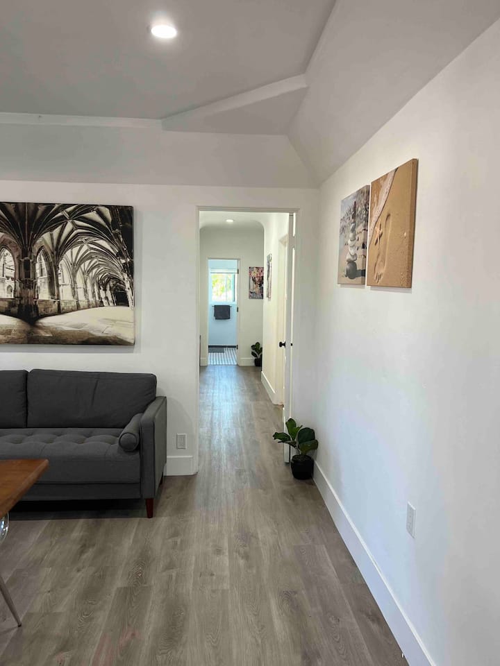 Cedar’s Sinai 1 Private Luxury Room Beverly - Beverly Hills, CA